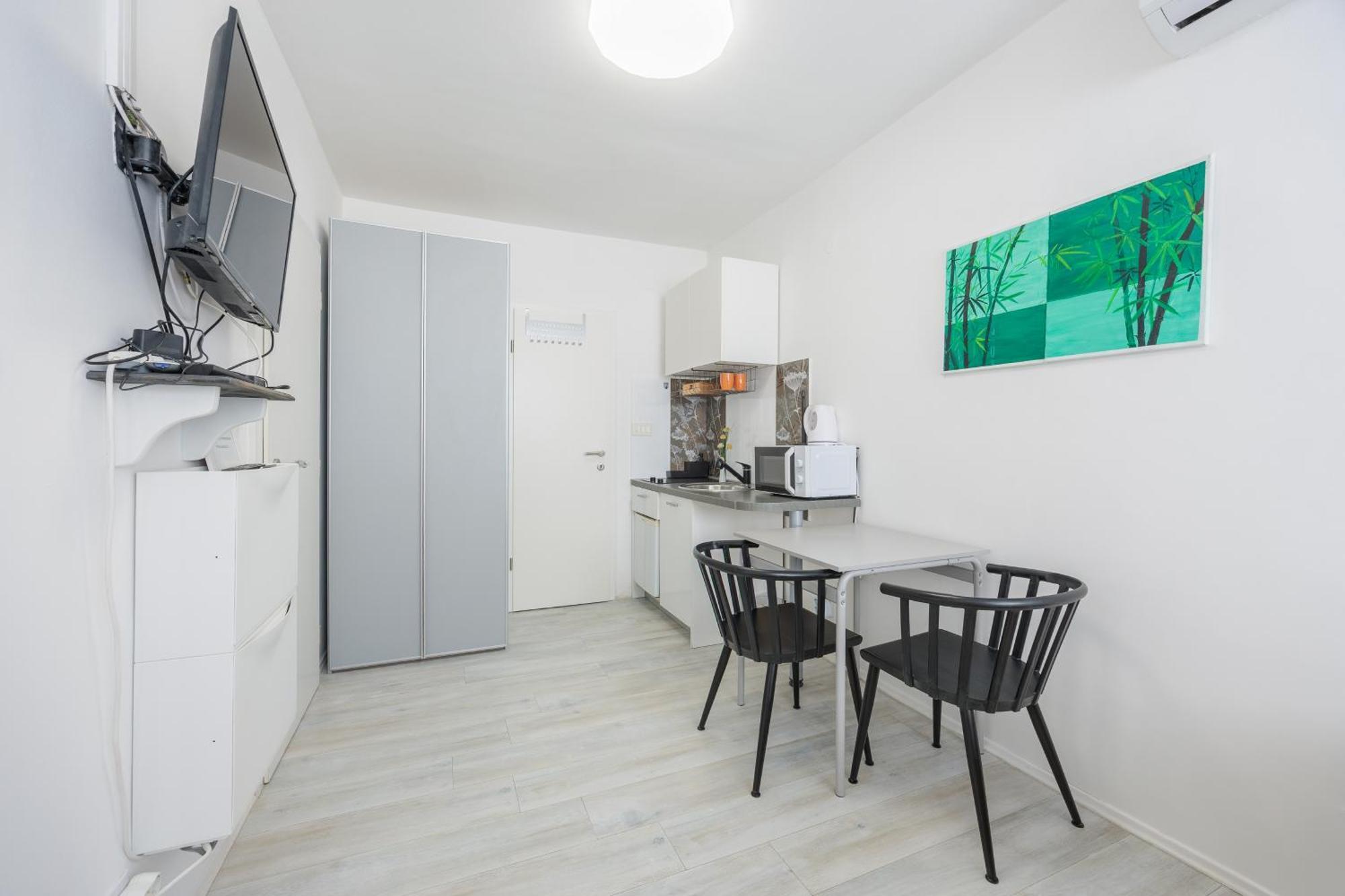 Guest House Arsenal Accommodation Zadar Bagian luar foto