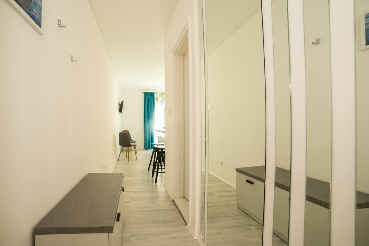 Guest House Arsenal Accommodation Zadar Bagian luar foto